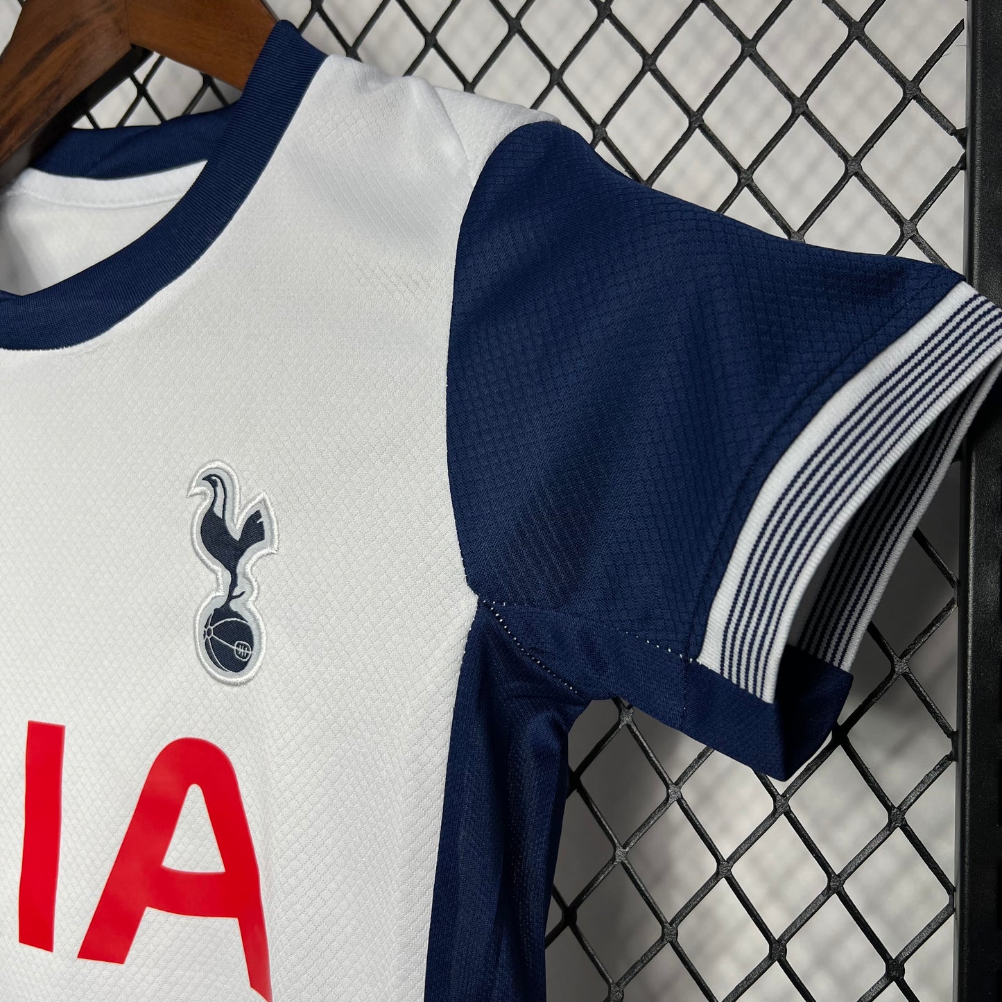 Kit Infantil Tottenham Home 24/25 - Branco e Azul