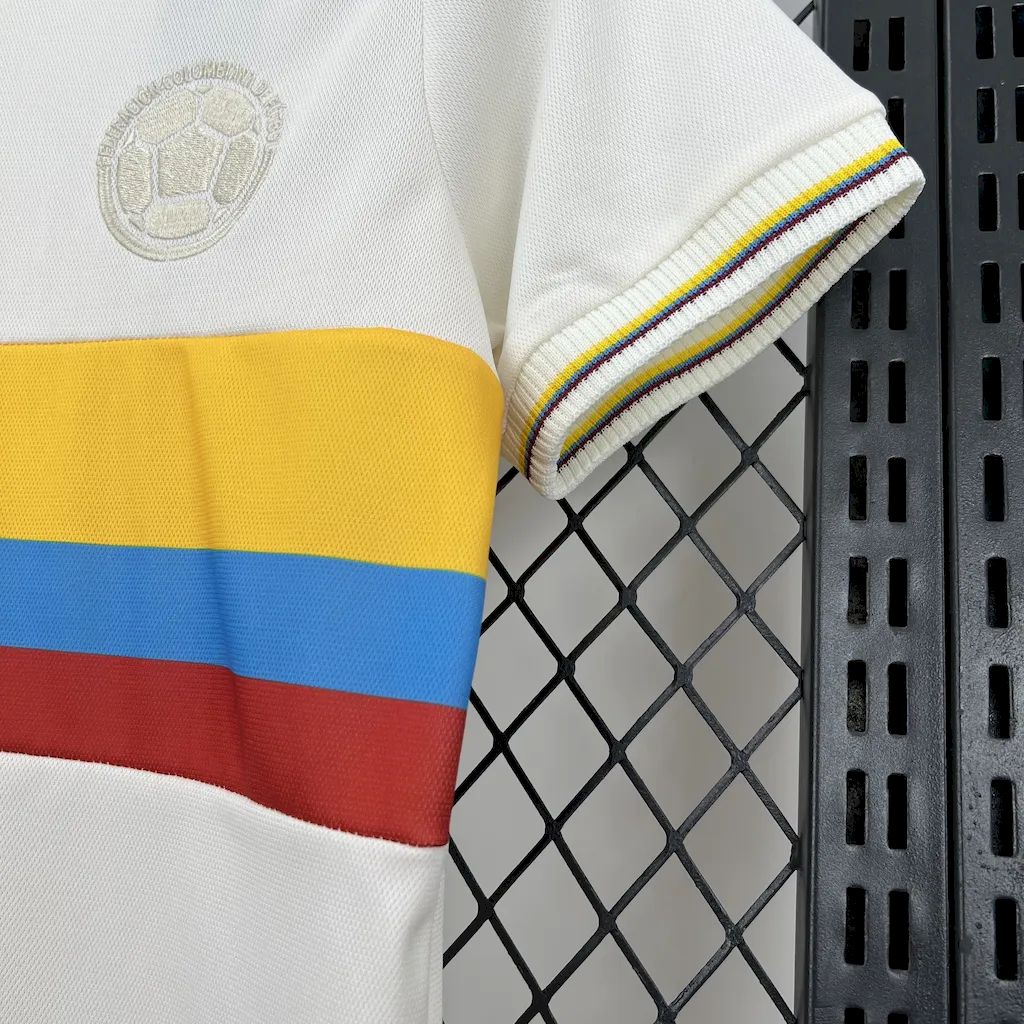 Kit Infantil ColƓmbia Third 24/25 -Branca