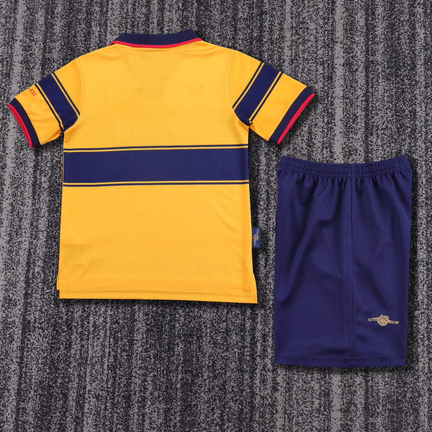 Kit Infantil Arsenal Away RetrƓ 97/98 - Amarelo