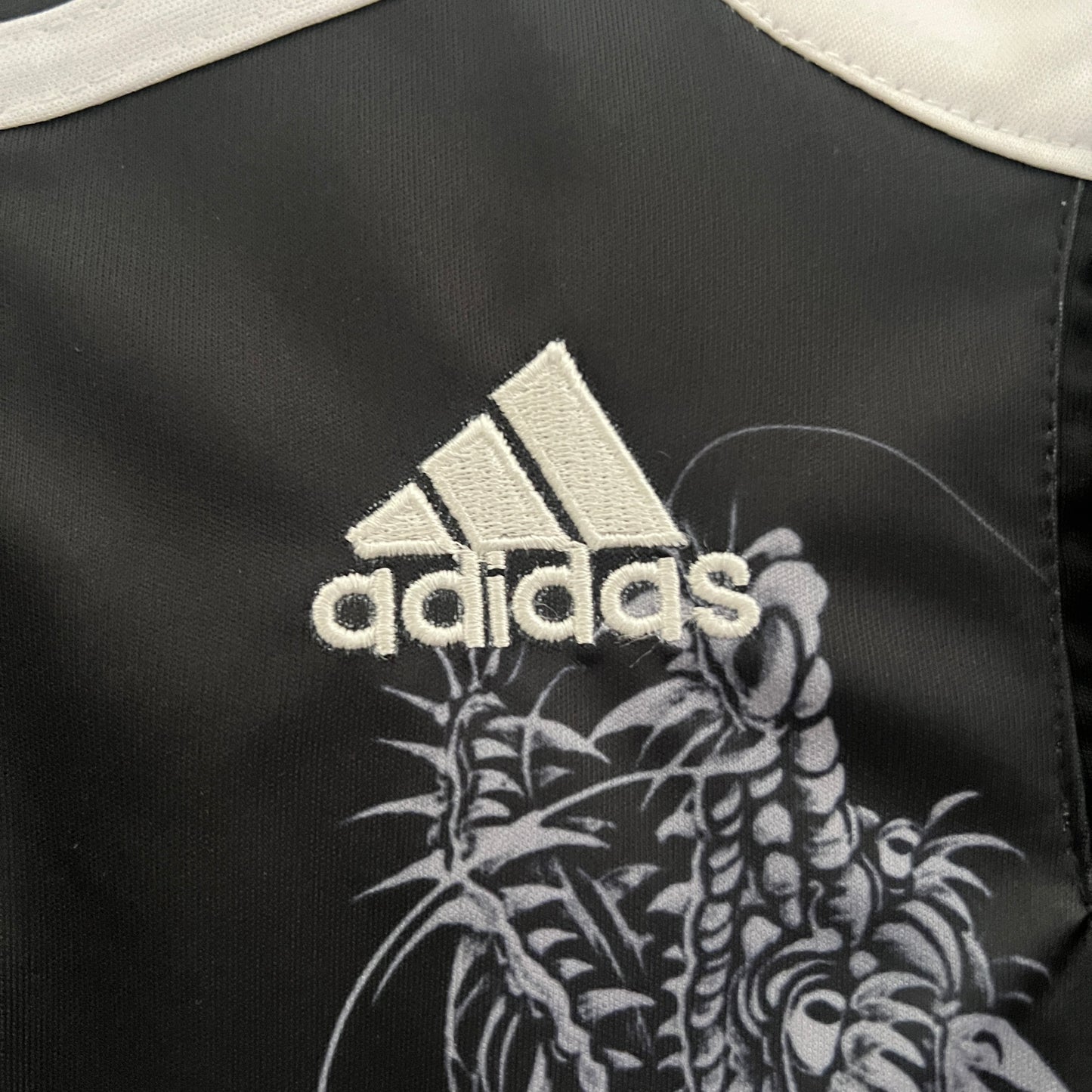 Kit Infantil Real Madrid Third RetrƓ 14/15 - Preto