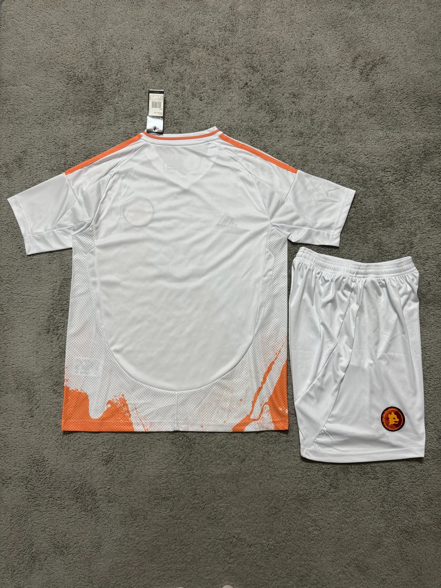 Kit Infantil Roma Away Third 24/25 . - Branco e Laranja