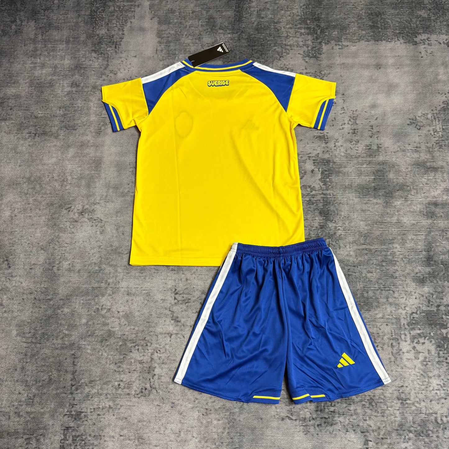 Kit Infantil SuƩcia Home 26/27 - Amarela
