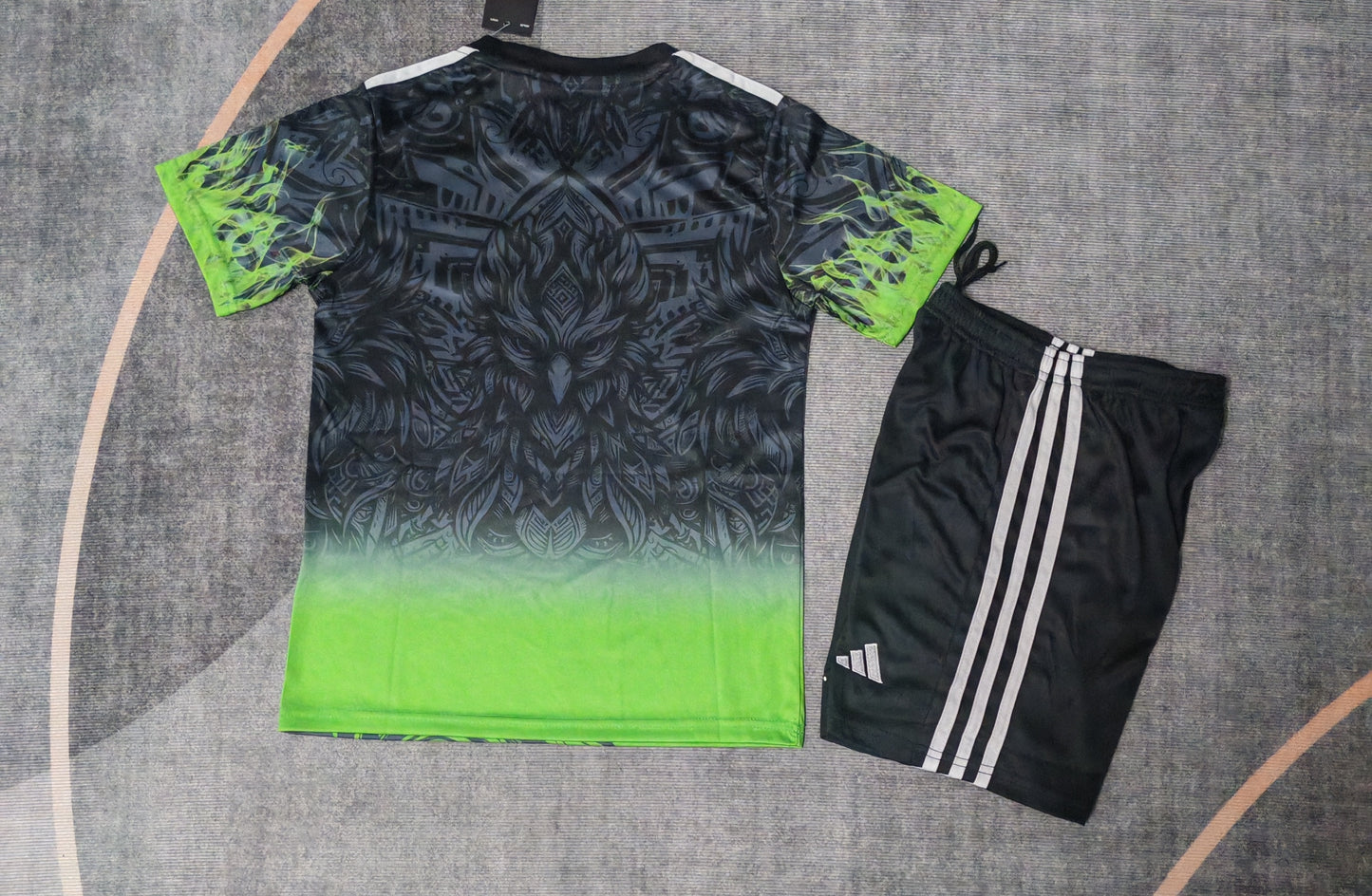 Kit Infantil Liverpool Edição Especial 25/26 - Colorido