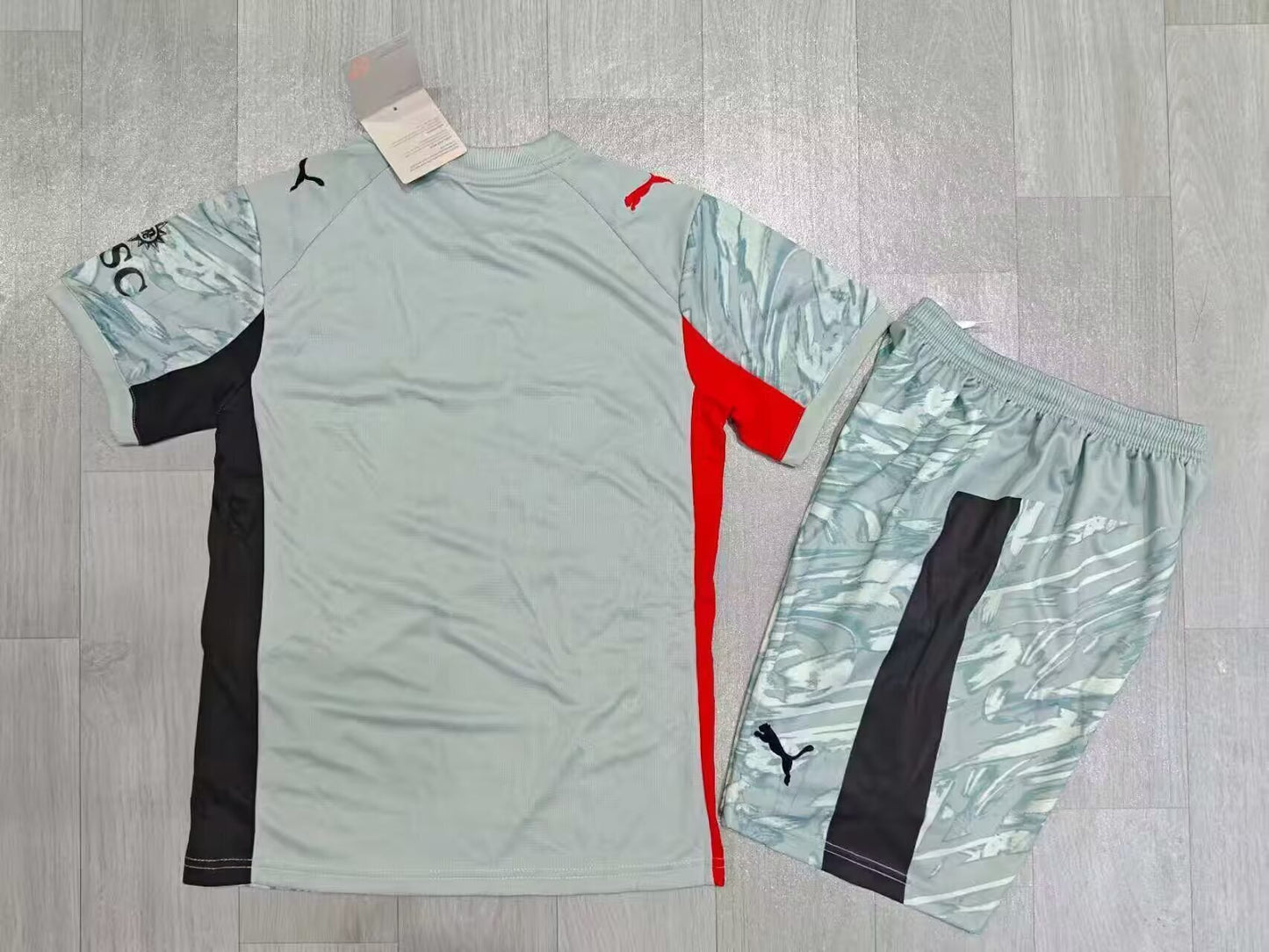 Kit Infantil Milan Goleiro 25/26 . - Cinza