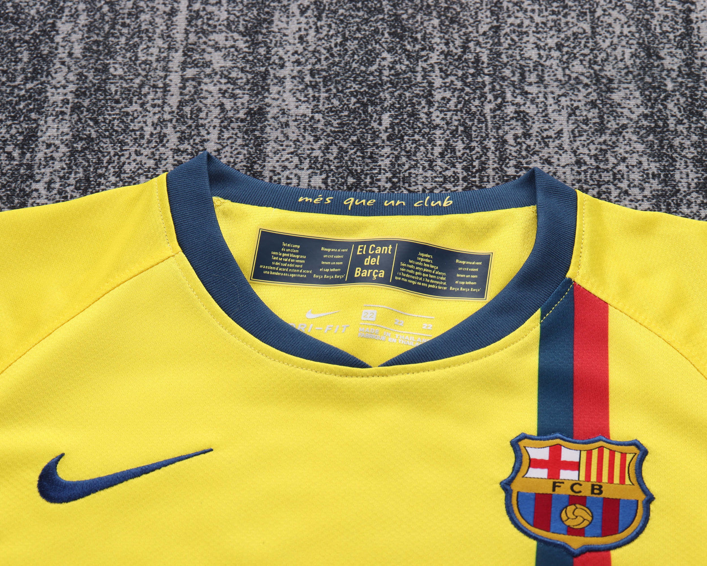 Kit Infantil Barcelona Away RetrƓ 08/09 - Amarelo