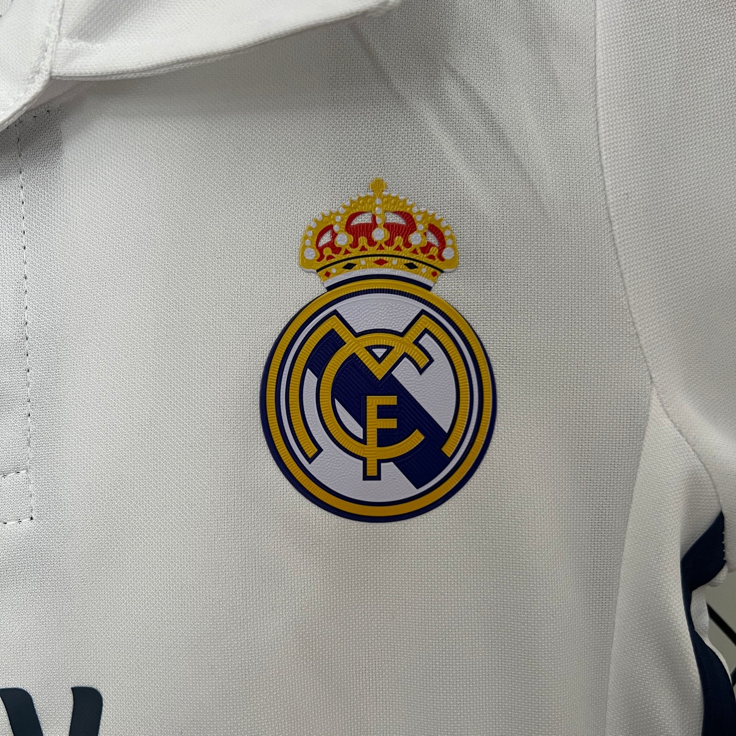 Kit Infantil Real Madrid Home RetrƓ 16/17 - Branco