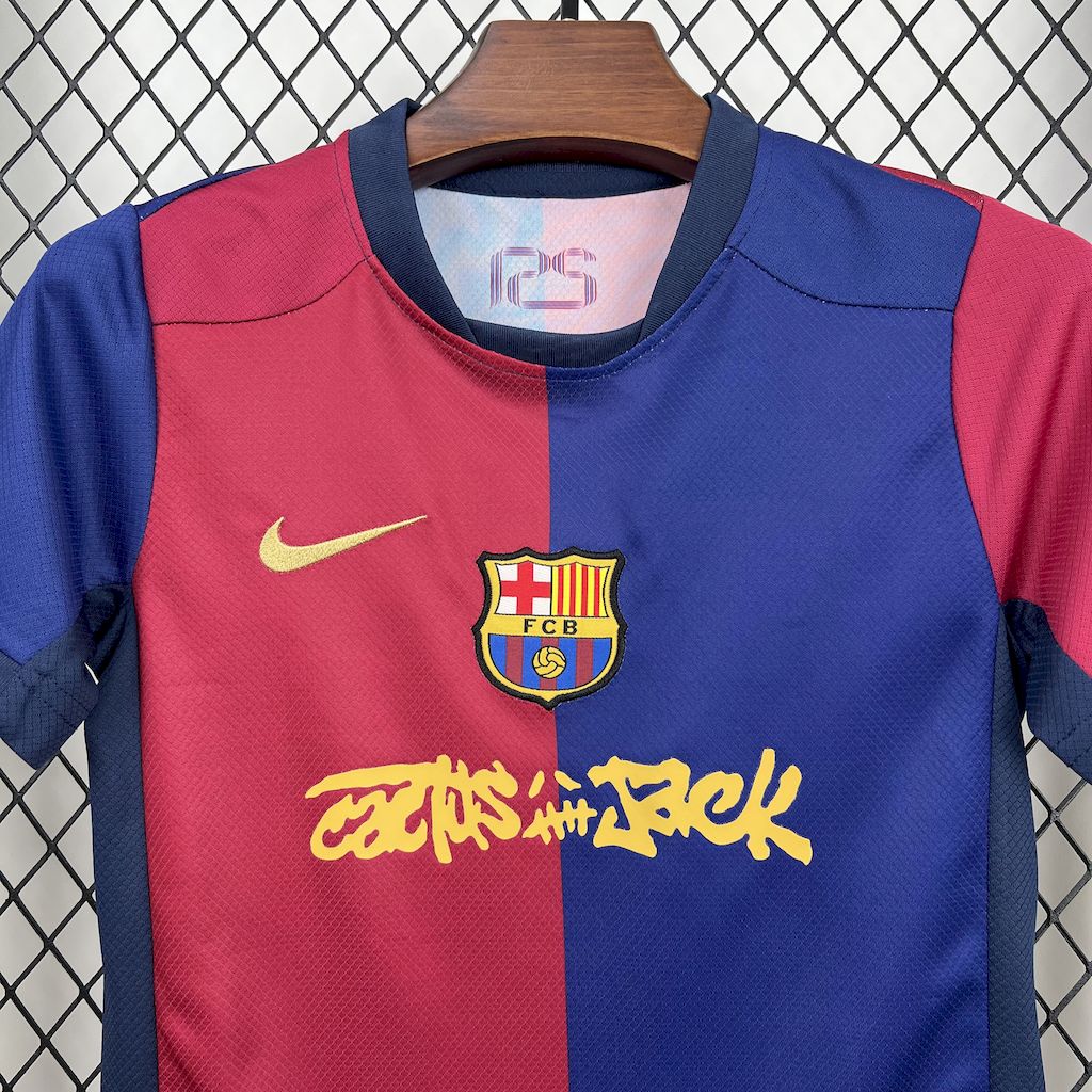 Kit Infantil Barcelona Home Edição Especial Travis Scott 24/25 - Grená