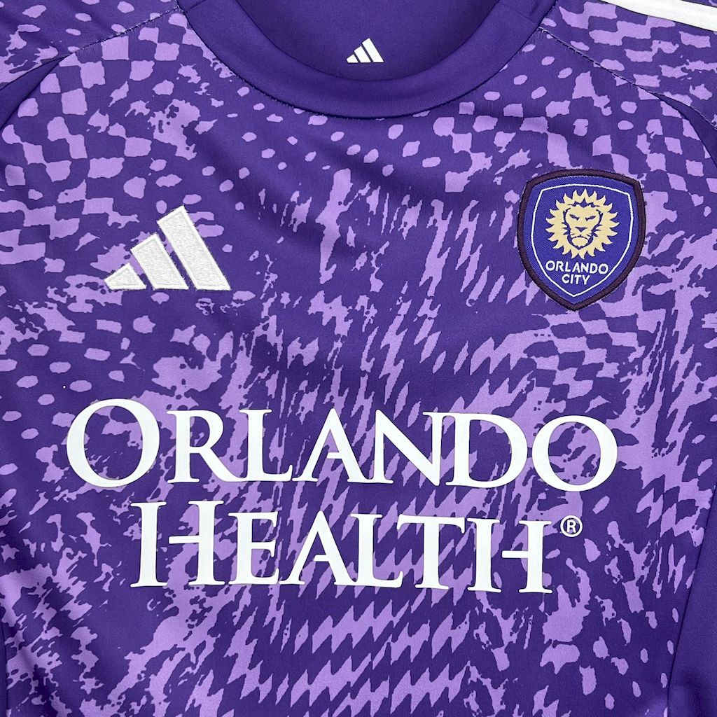 Kit Infantil Orlando City Home 25/26 . - Roxo