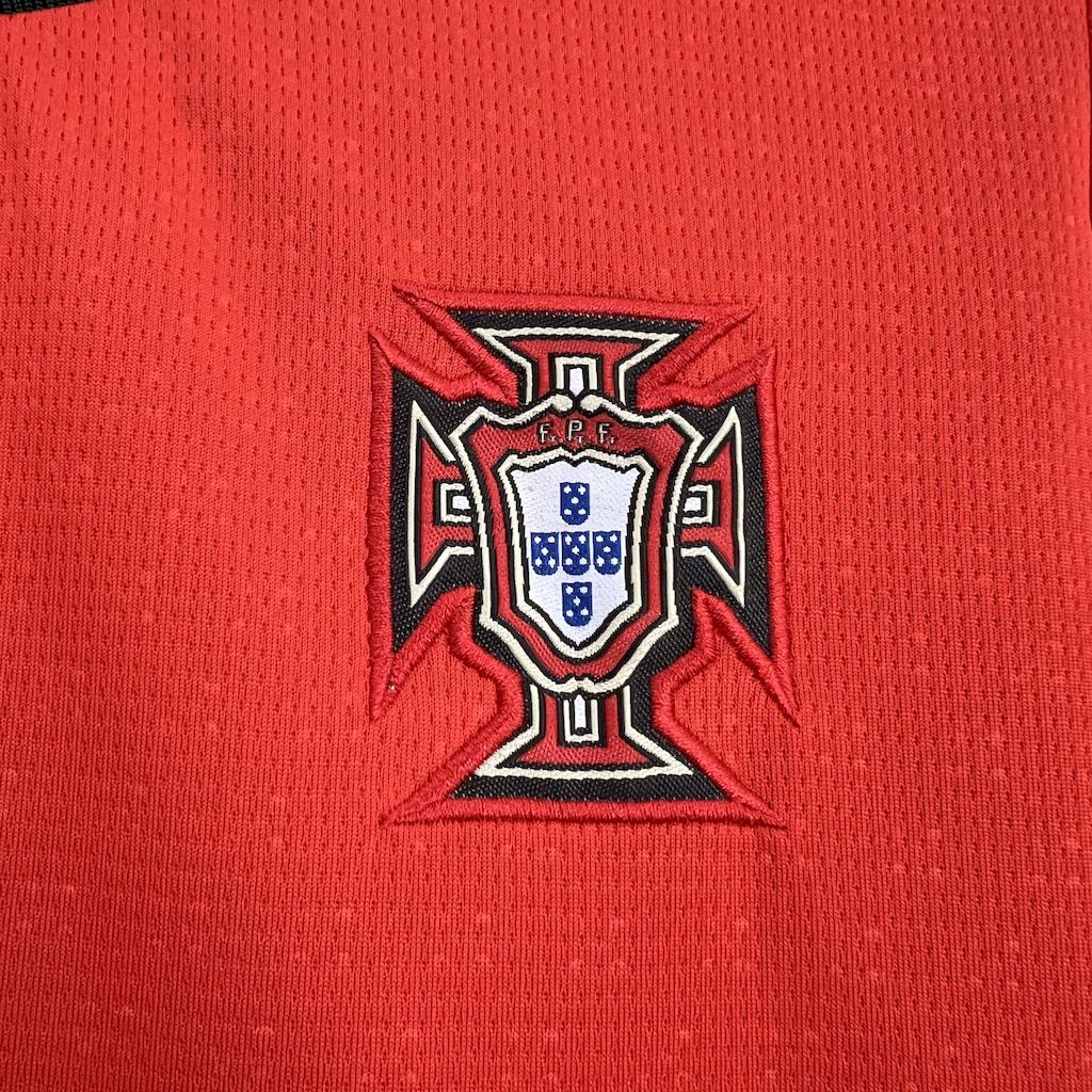 Kit Infantil Portugal Home 25/26 - Vermelha