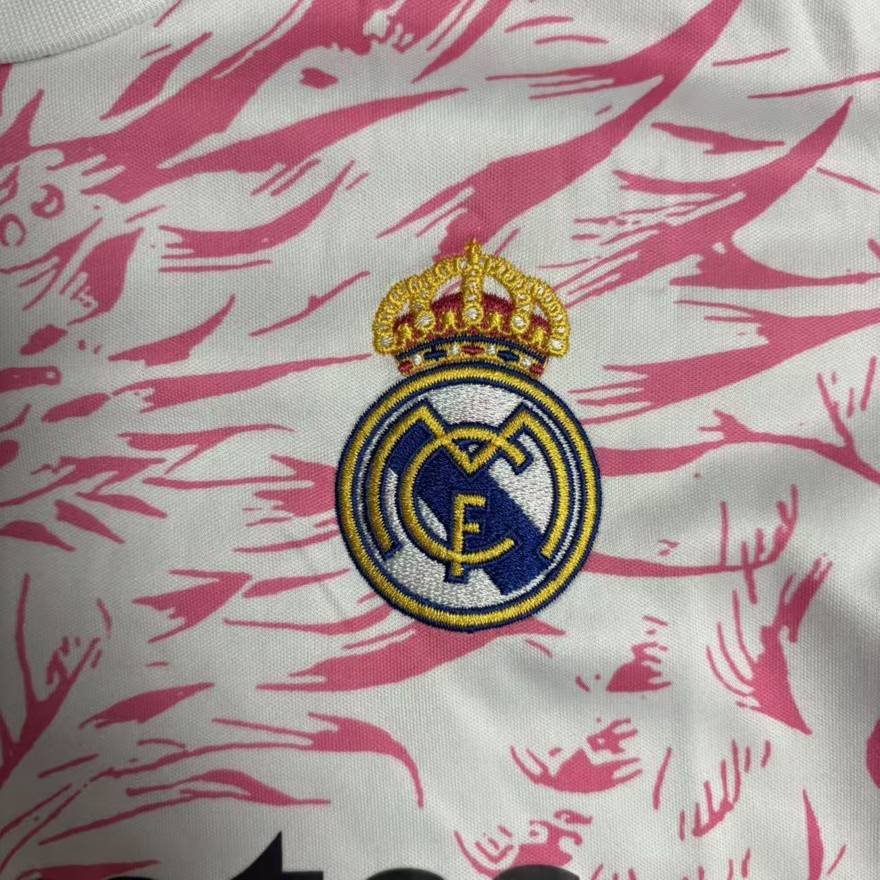 Kit Infantil Real Madrid Edição Especial Dragão 25/26 -Colorido