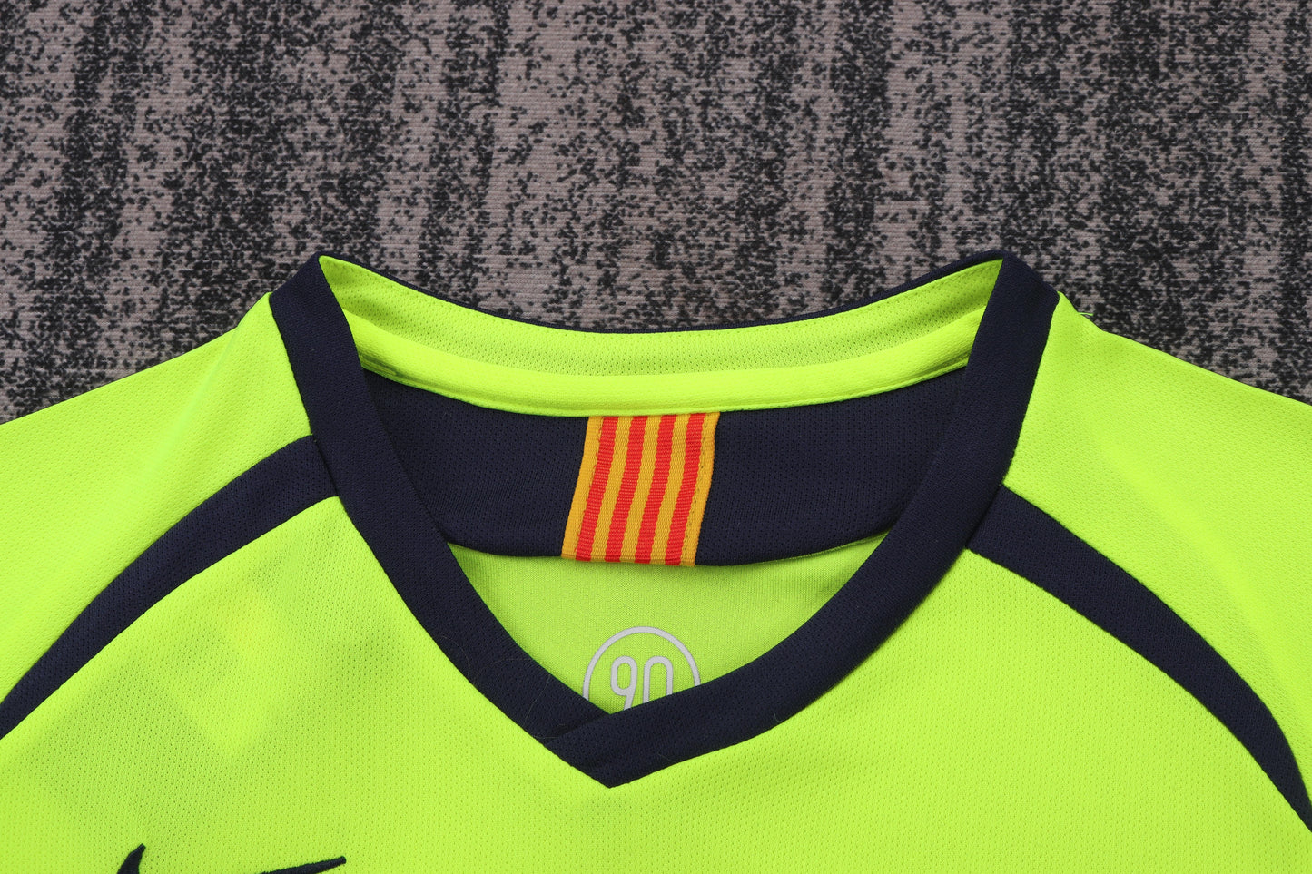 Kit Infantil Barcelona Third RetrƓ 05/06 - Verde Claro
