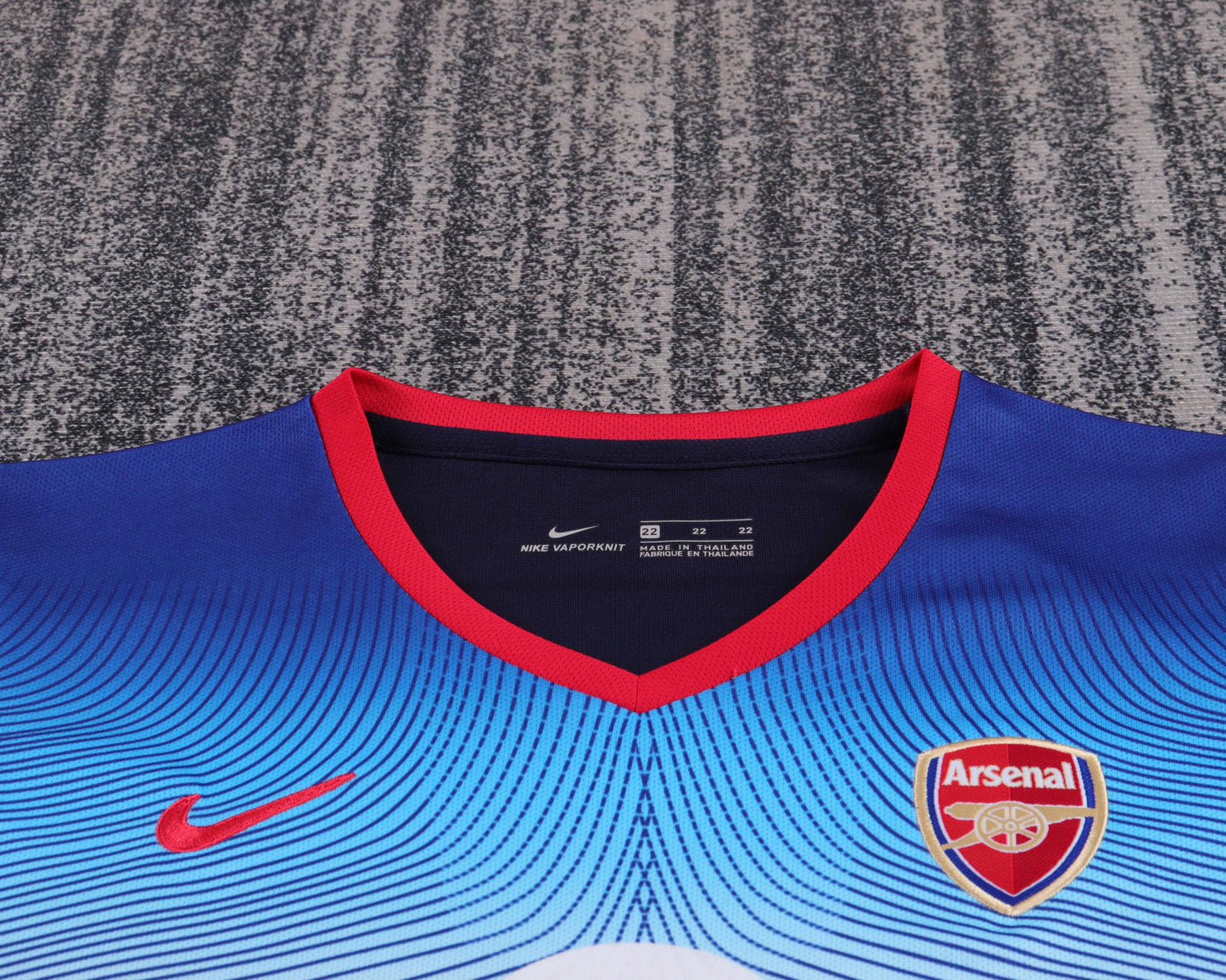 Kit Infantil Arsenal Away RetrƓ 02/03 - Azul