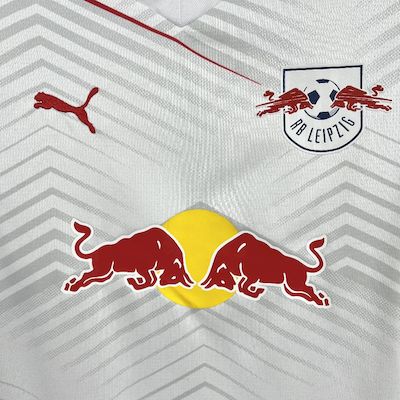 Kit Infantil RB Leipizig Home 25/26 - Branca e Vermelha