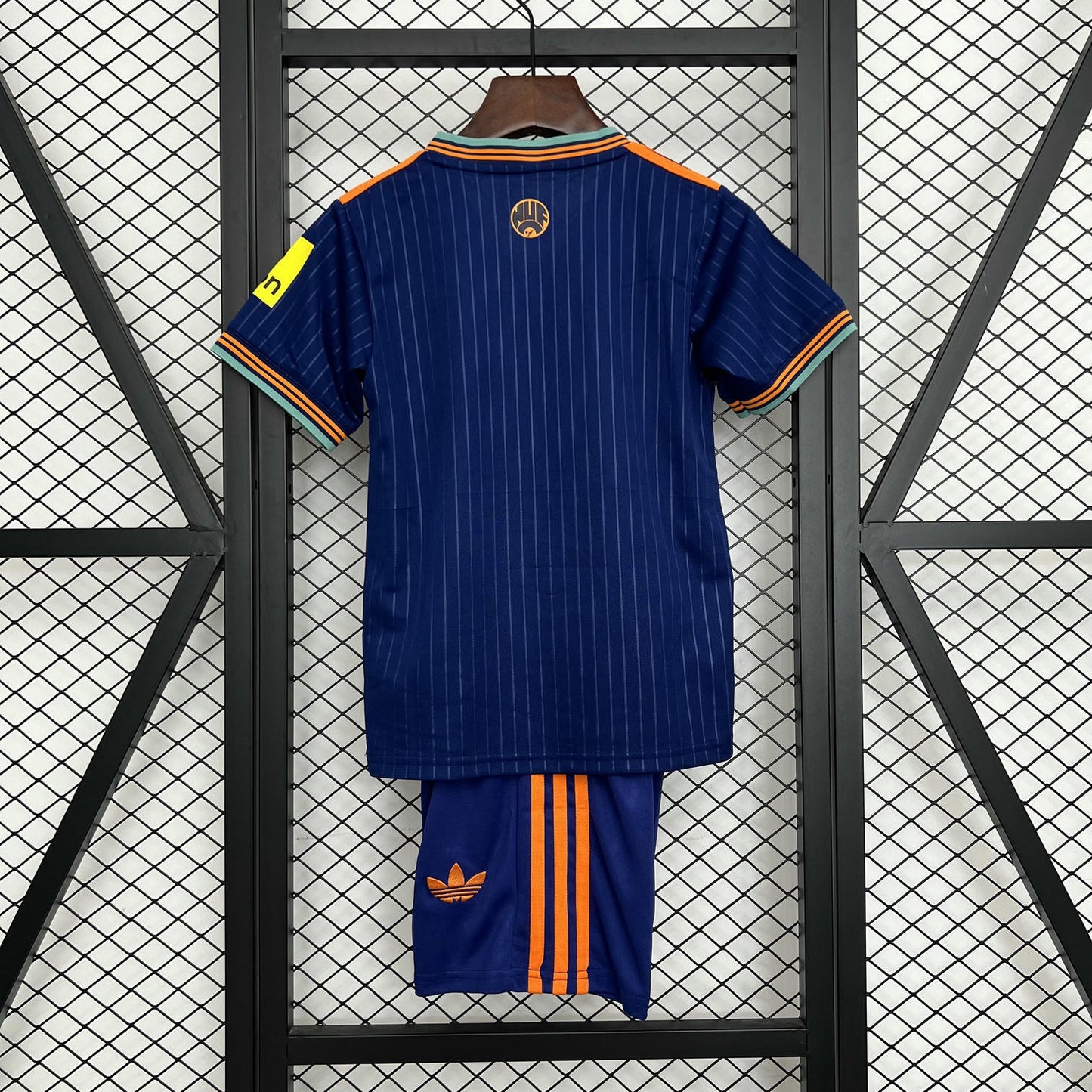 Kit Infantil Newcastle Third 25/26 . - Azul