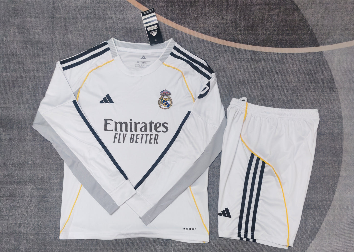 Kit Infantil Real Madrid Home Manga Longa 25/26 - Branco