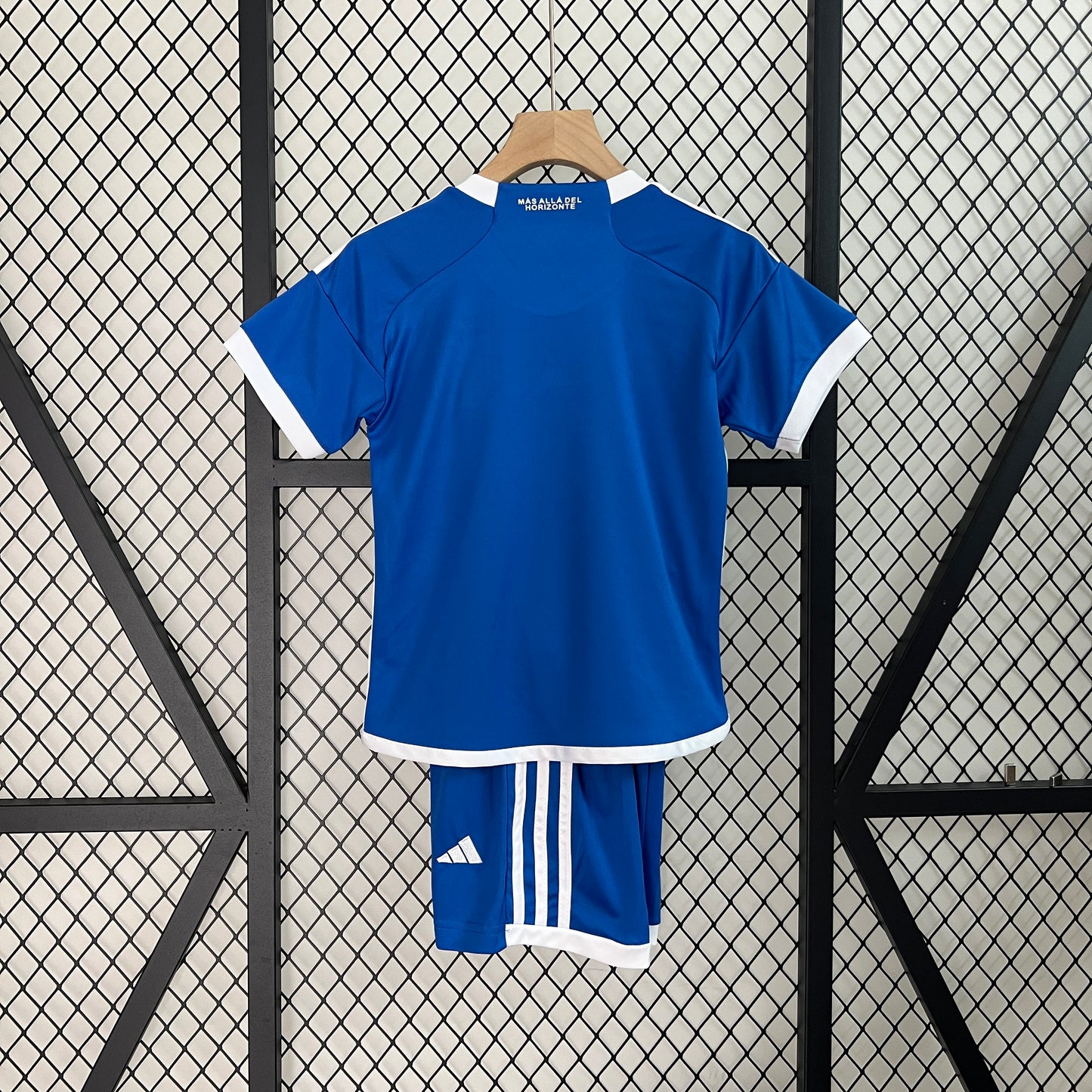 Kit Infantil Universidad de Chile Home 24/25 . - Azul