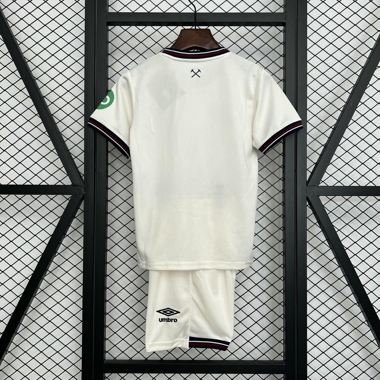 Kit Infantil West Ham Away 25/26 . - Branco