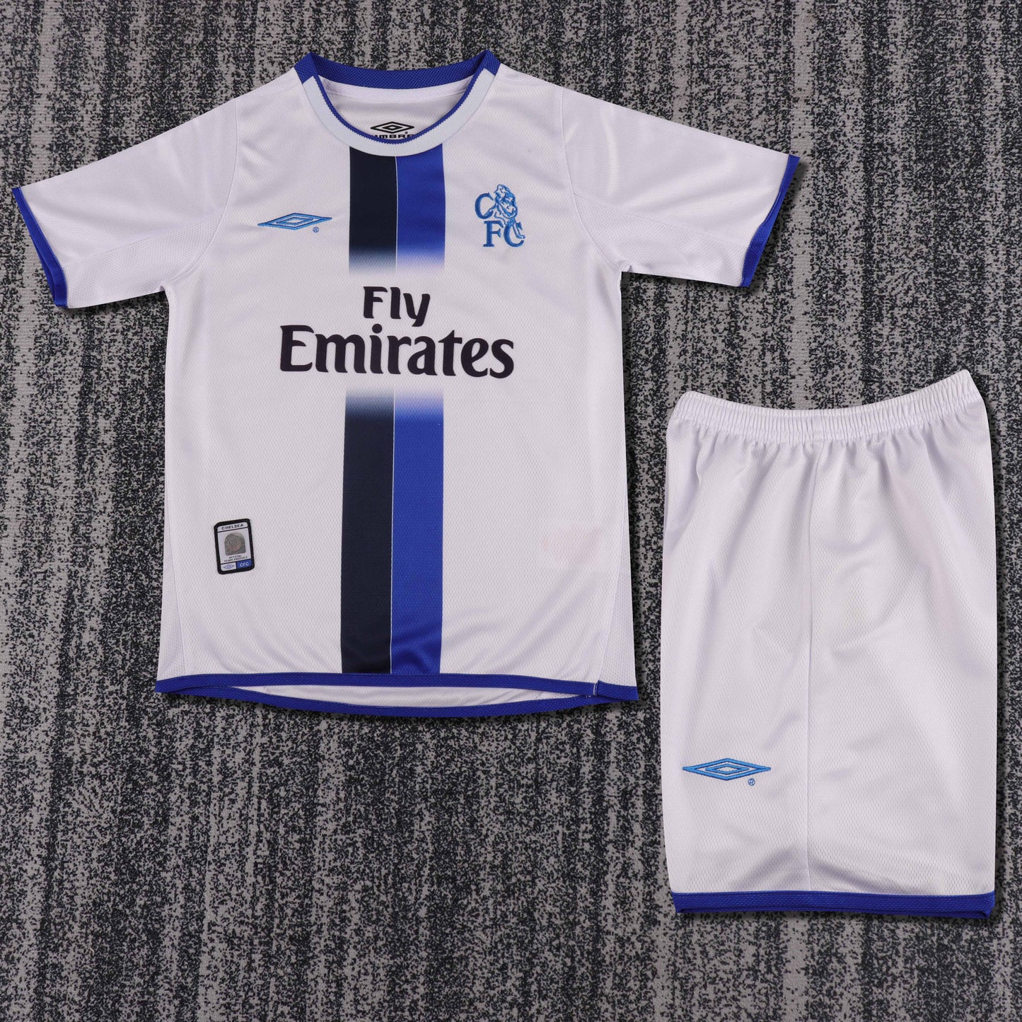Kit Infantil Chelsea Away Retrô 03/04 - Branca