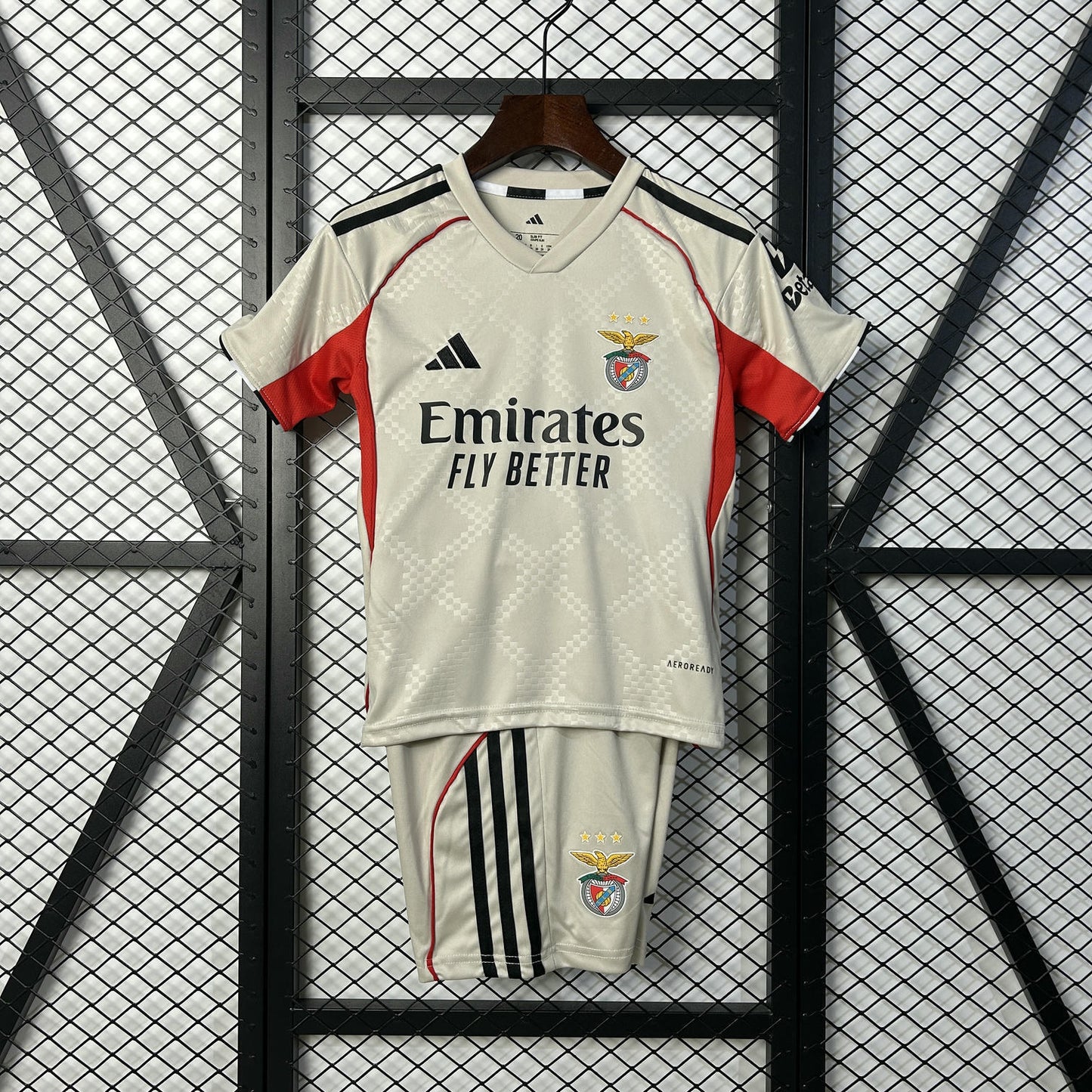 Kit Infantil Benfica Third 25/26 -Bege