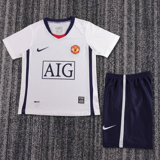 Kit infantil Manchester United Retrô Third 2009 . - Branco