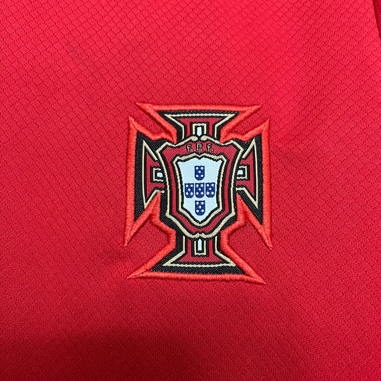 Kit Infantil Portugal Home 24/25 -Vermelha