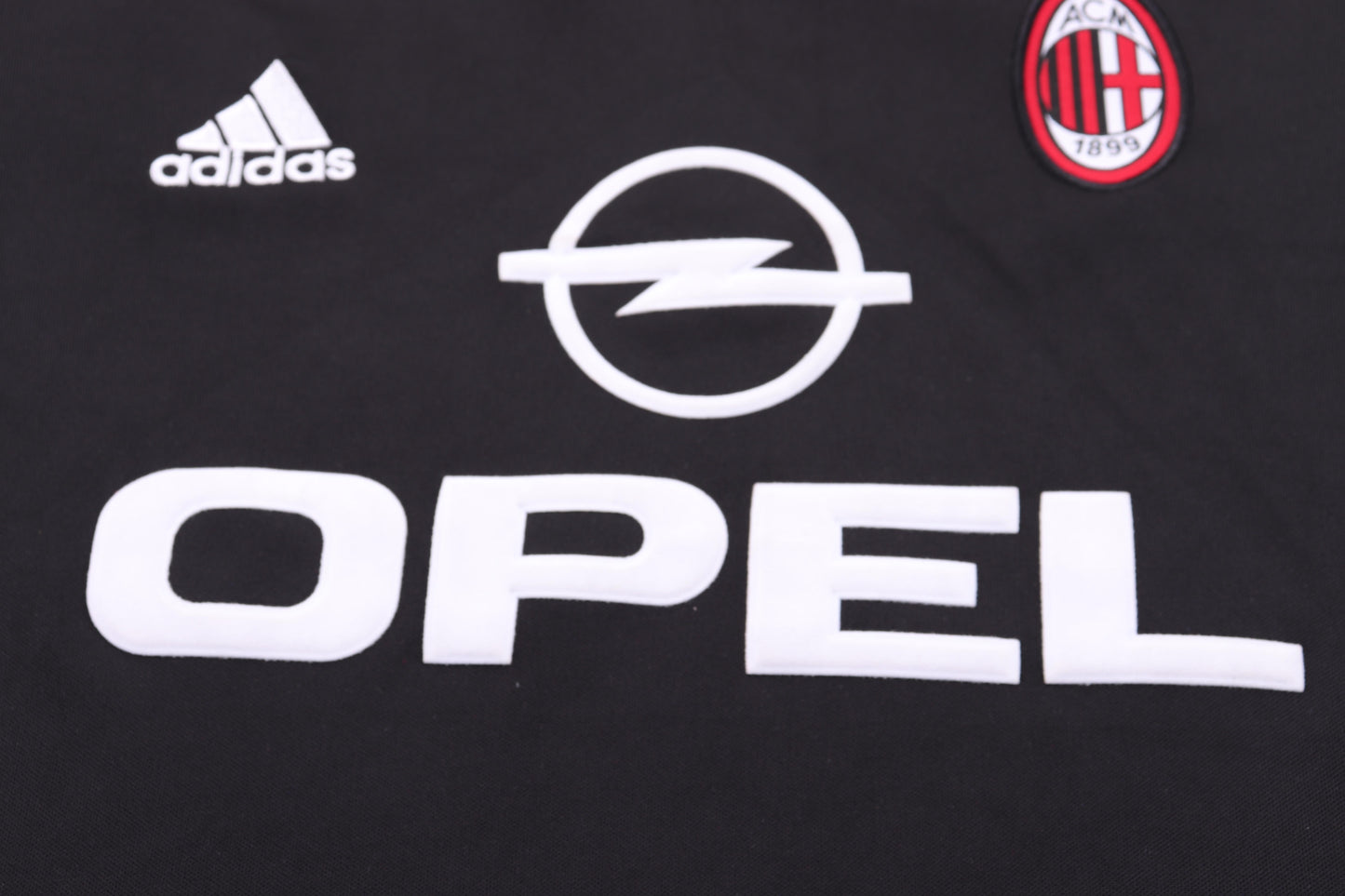 Kit Infantil Milan Away Retrô 00/01 . - Preto e Vermelho