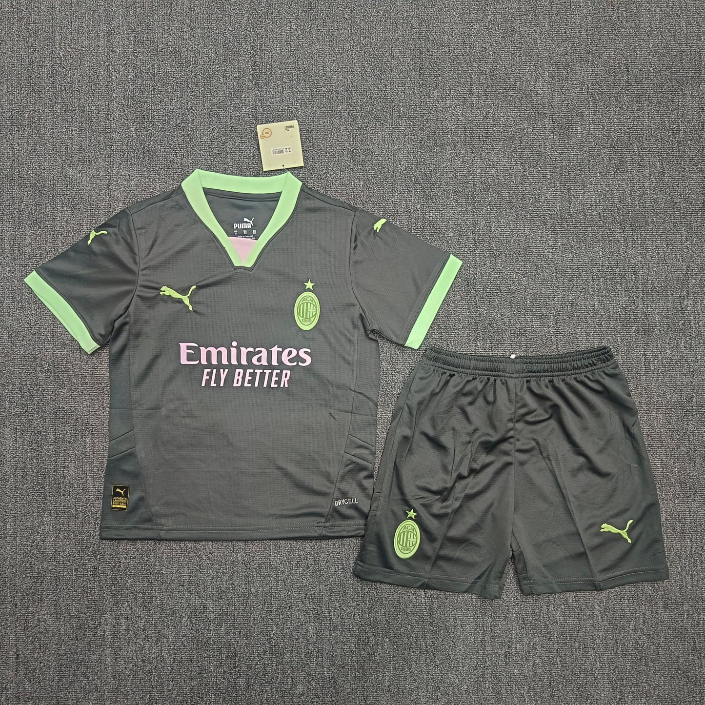 Kit Infantil Milan Third 24/25 . -Cinza