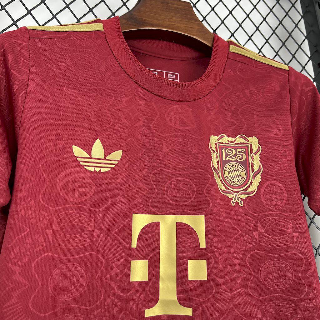 Kit Infantil Bayern München Edição Especial 24/25 - Vinho