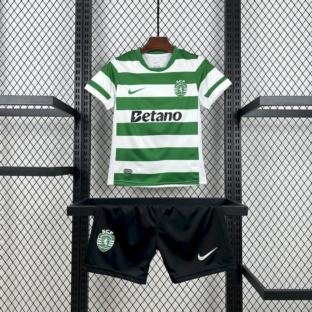 Kit Infantil Sporting Home 25/26 . - Verde e Branco