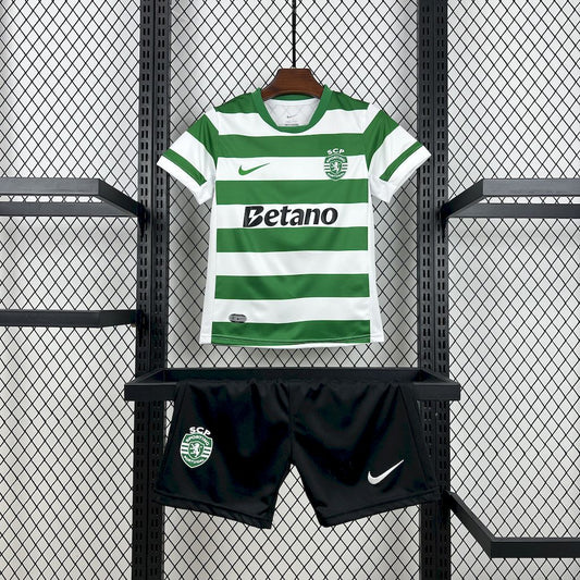Kit Infantil Sporting Home 25/26 . - Verde e Branco