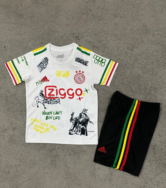 Kit Infantil Ajax Edição Especial Bob Marley 25/26 - Branco