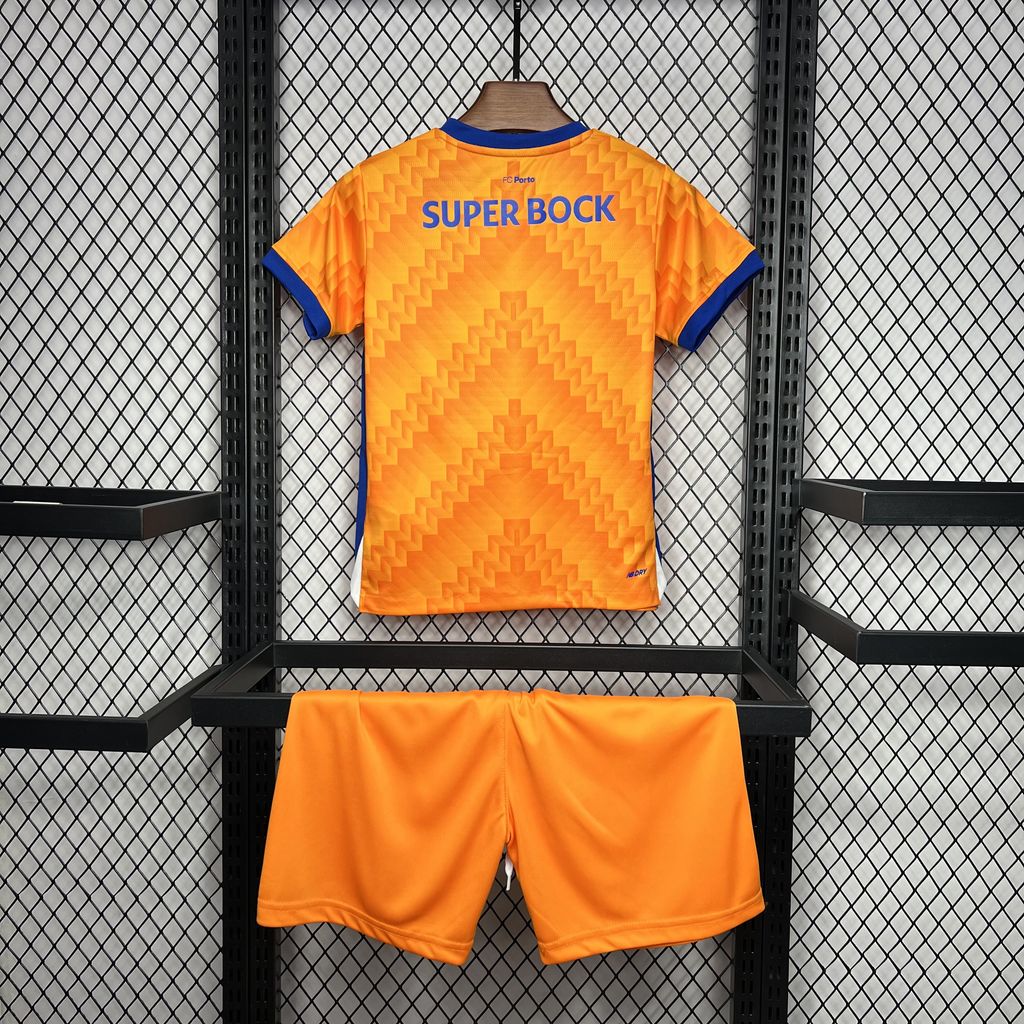 Kit Infantil Porto Away 24/25 . - Laranja