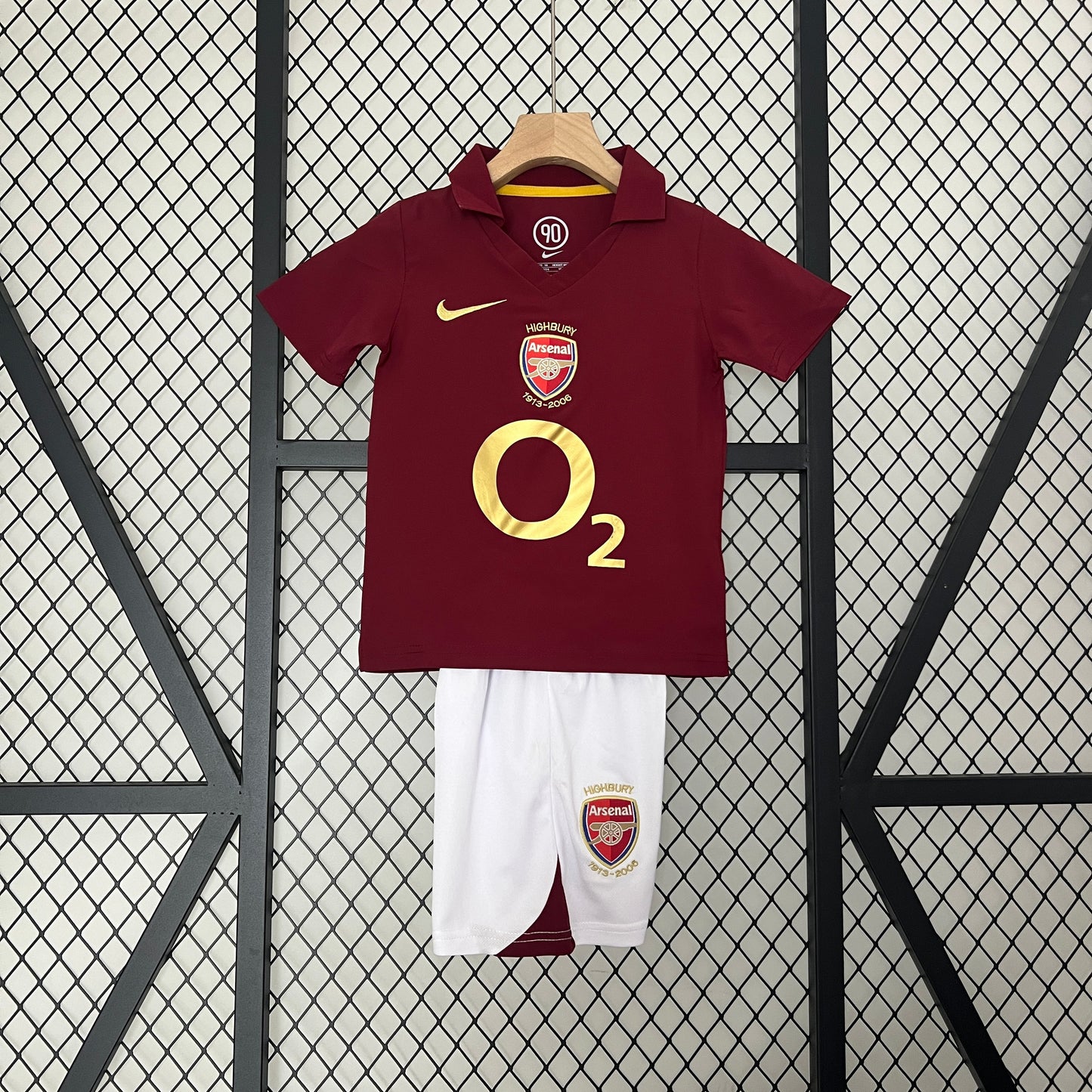 Kit Infantil Arsenal Away Retrô 02/03 - Vermelho Vinho