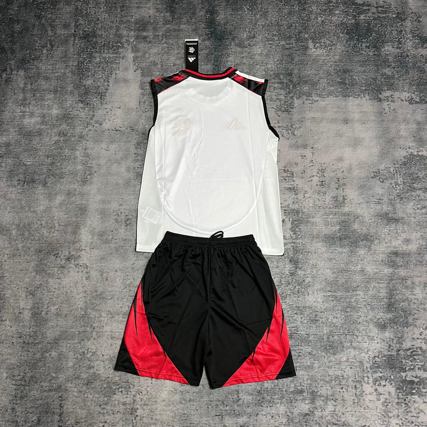 Kit Infantil Flamengo Away Regata 25/26 - Branco e Preto