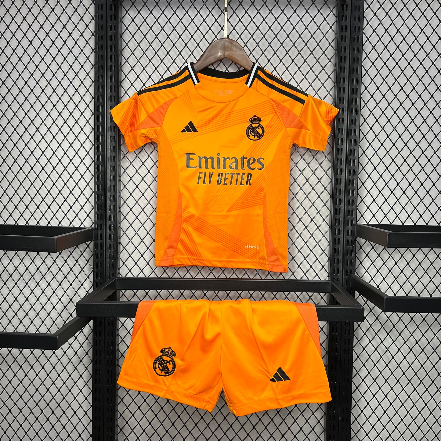 Kit Infantil Real Madrid Away 24/25 -Laranja