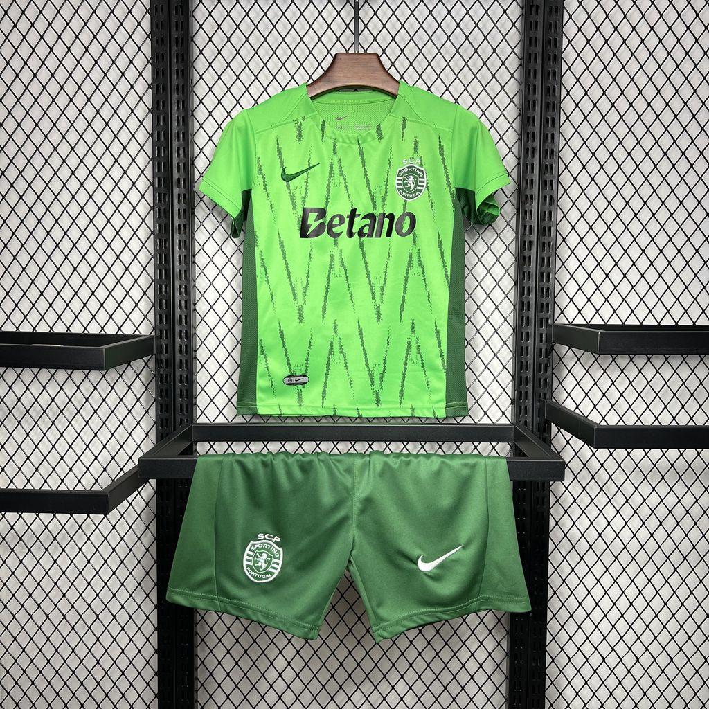 Kit Infantil Sporting Fourth 24/25 . - Verde Claro