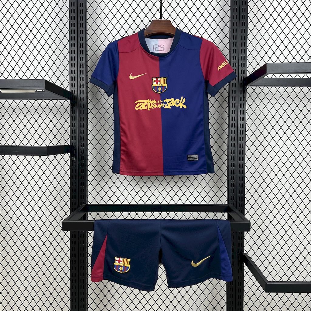 Kit Infantil Barcelona Home Edição Especial Travis Scott 24/25 - Grená