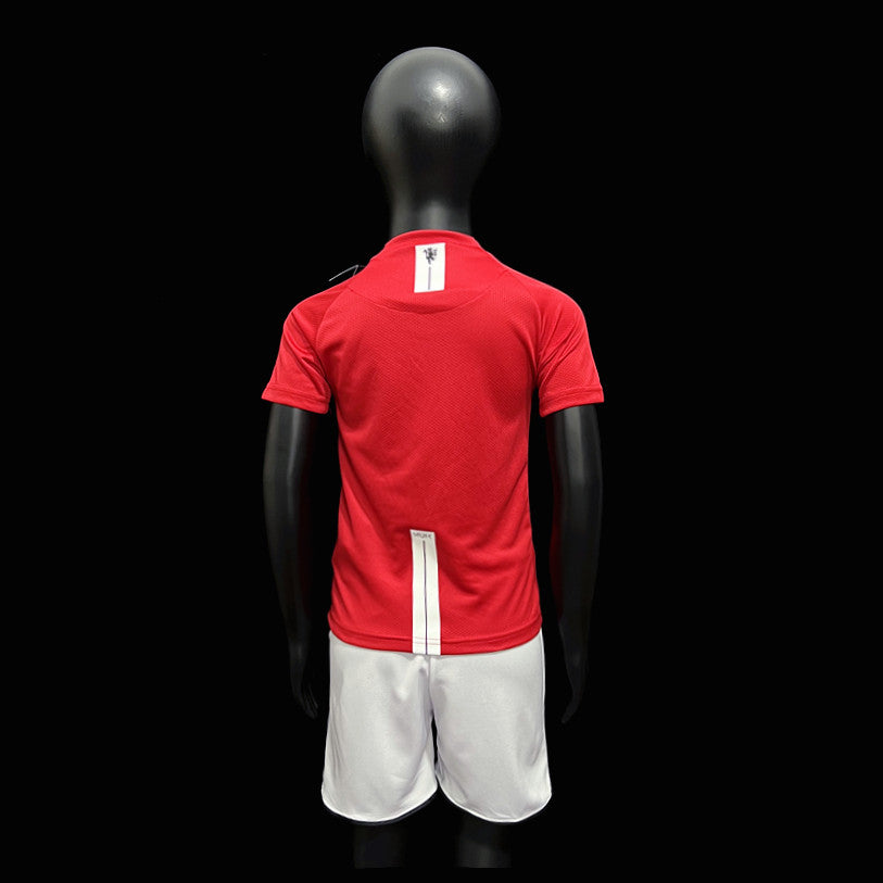 Kit infantil Manchester United Retrô Home 2008 . - Vermelho