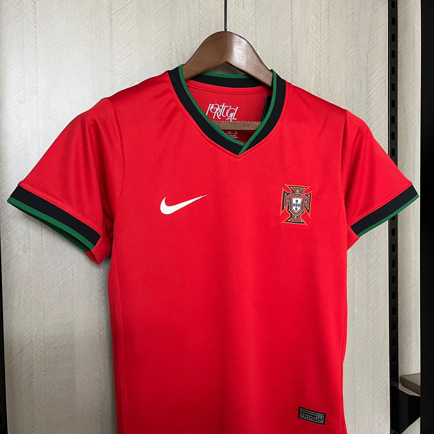 Kit Infantil Portugal Home 24/25 -Vermelha