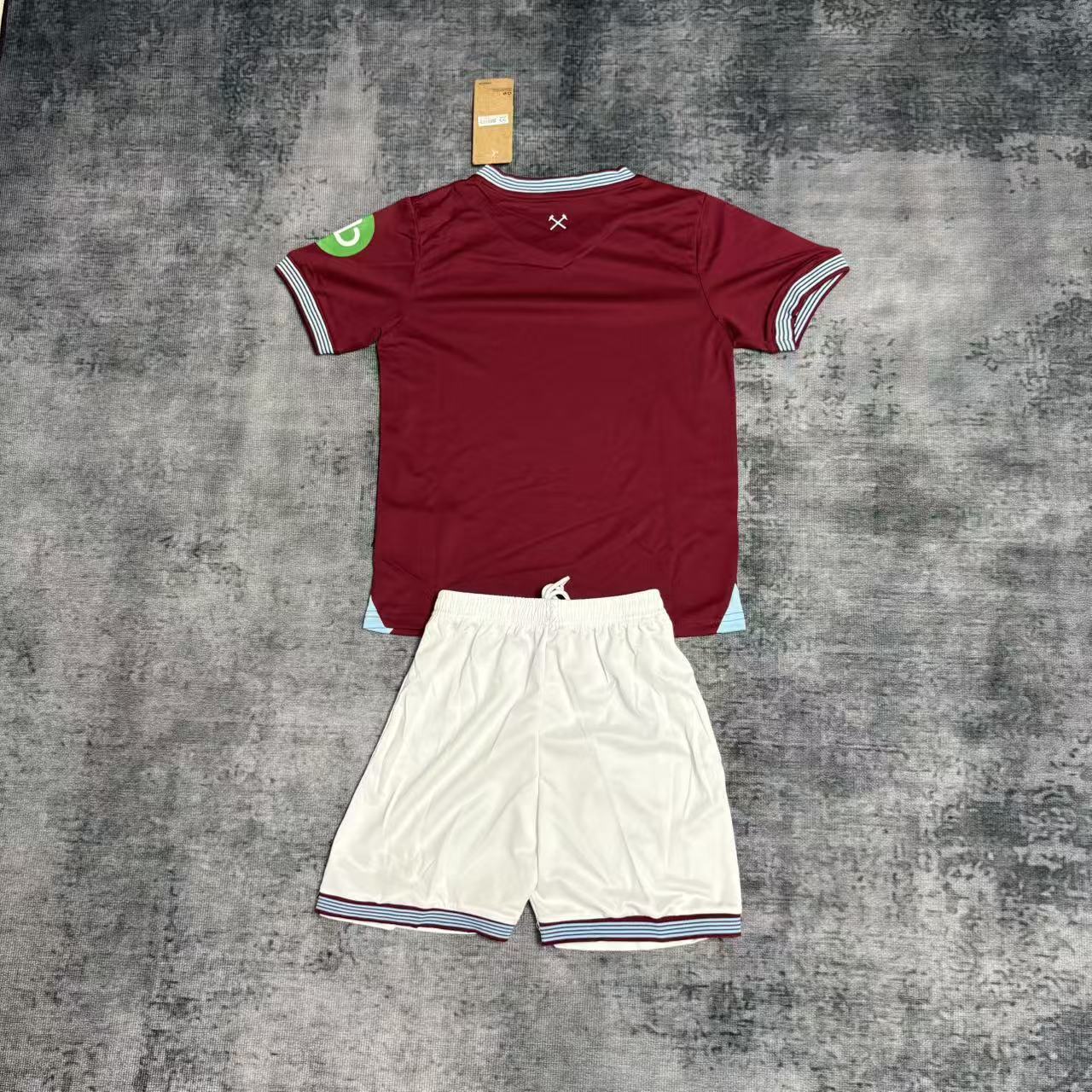 Kit Infantil West Ham Home 25/26 . - Vinho