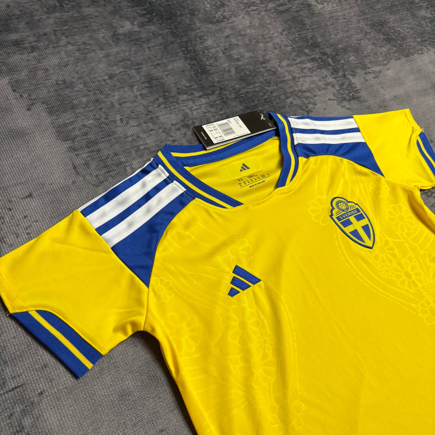 Kit Infantil Suécia Home 26/27 - Amarela