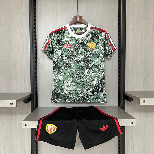 Kit infantil Manchester United Treino 24/25 . - Camuflada