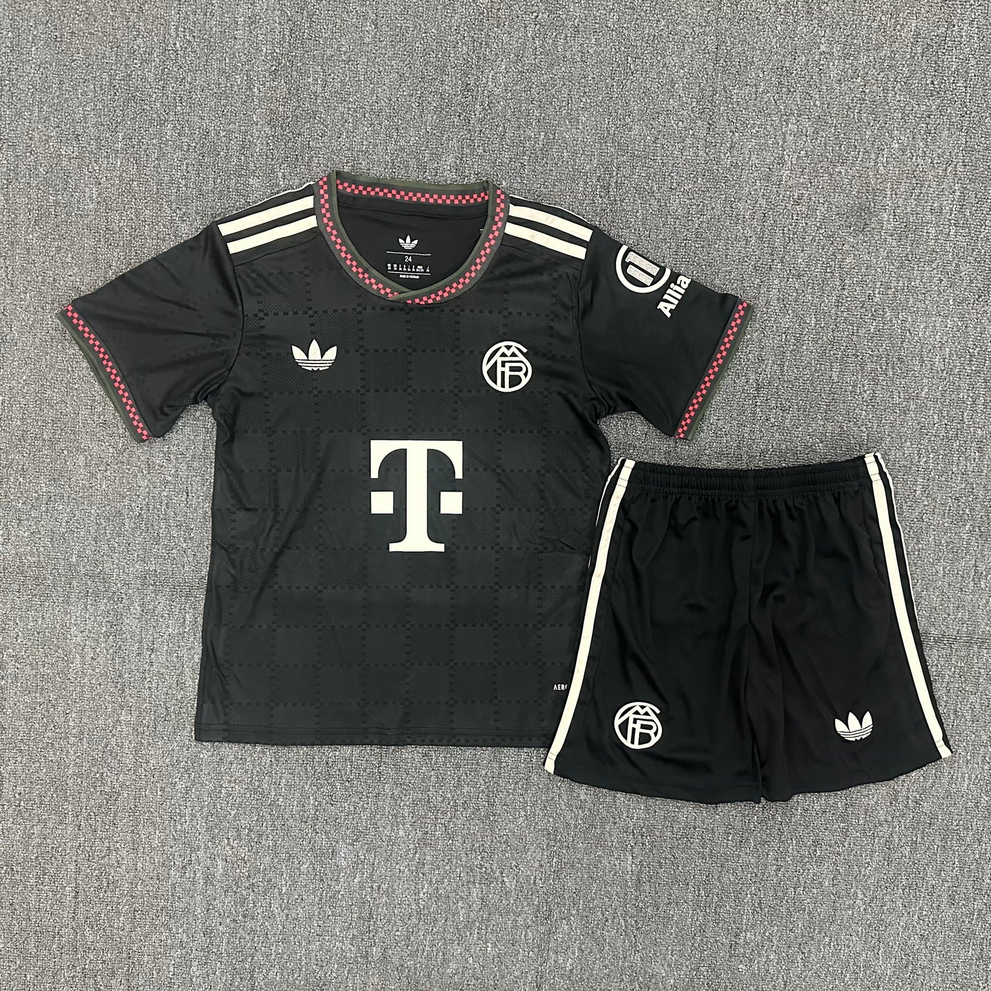 Kit Infantil Bayern de Munique Third 25/26 - Preto