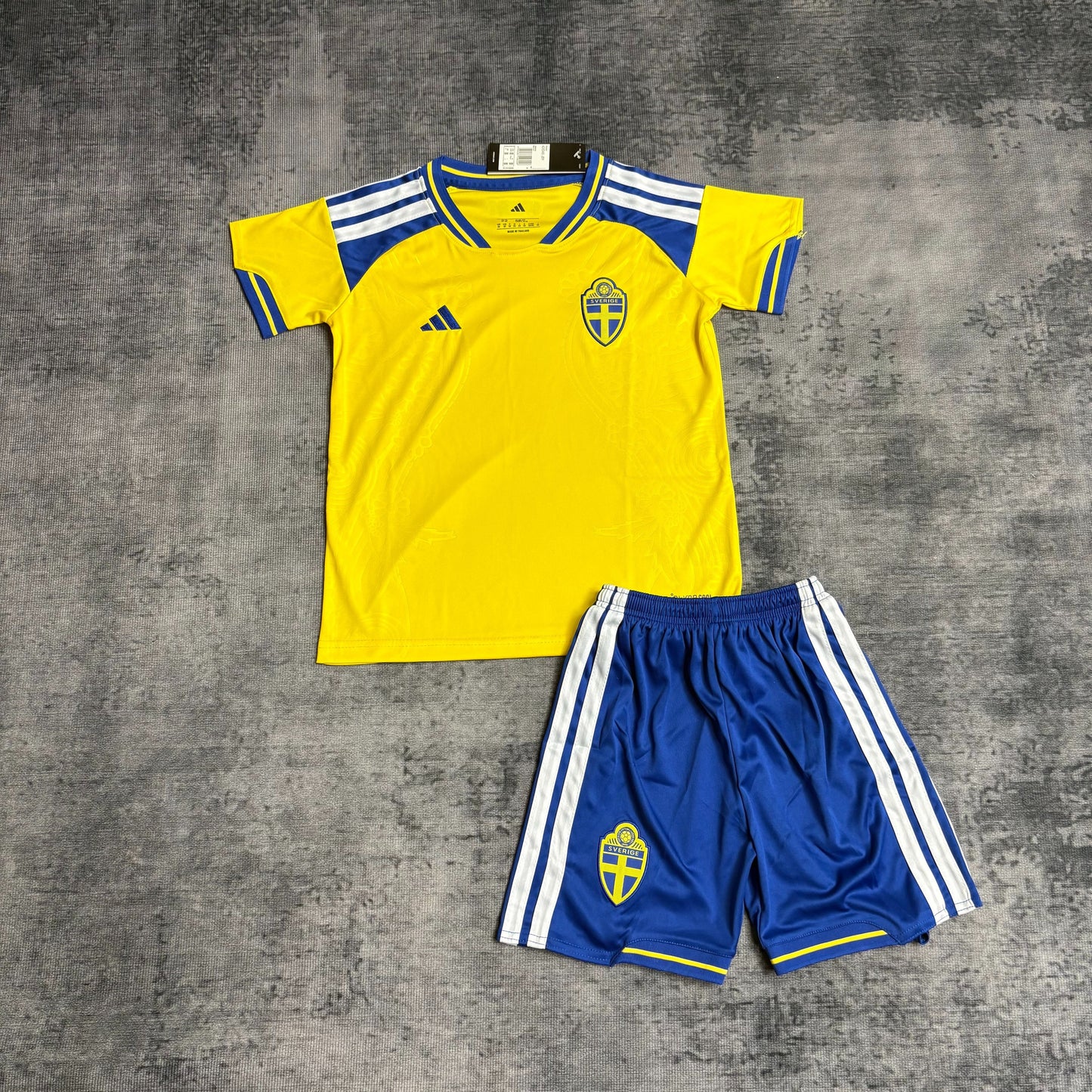 Kit Infantil Suécia Home 26/27 - Amarela