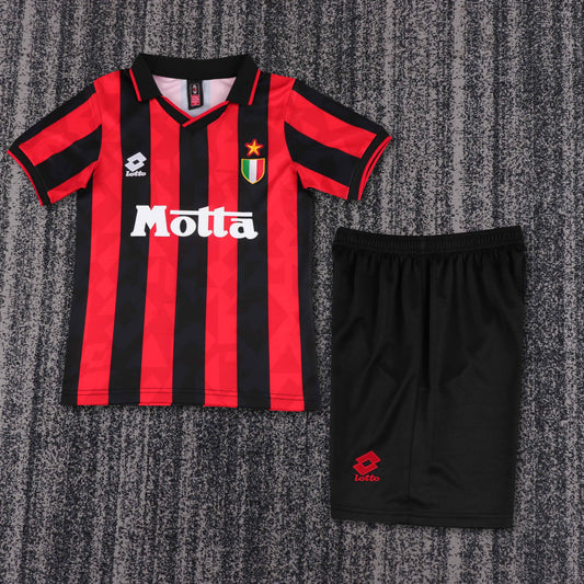 Kit Infantil Milan Home Retrô 93/94 . Lotto - Vermelho e Preto
