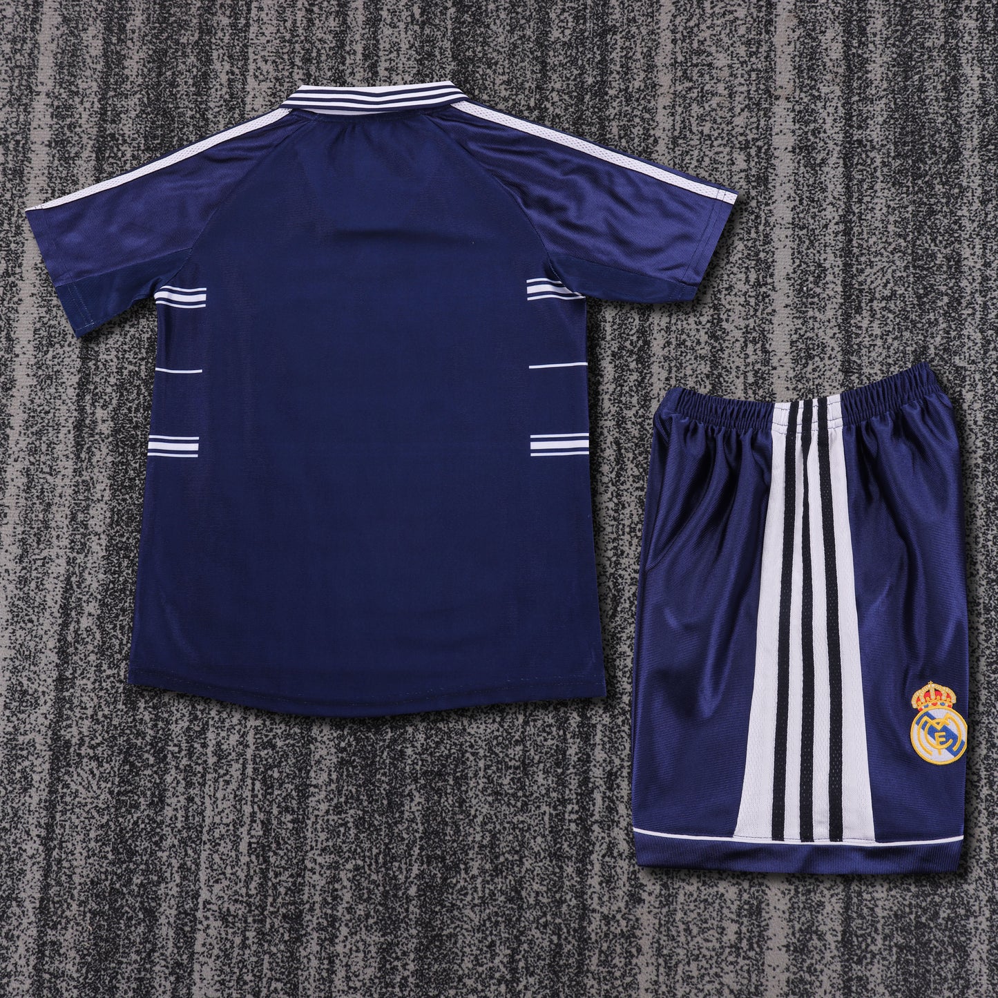 Kit Infantil Real Madrid Away Retrô 98/99 - Azul Escuro