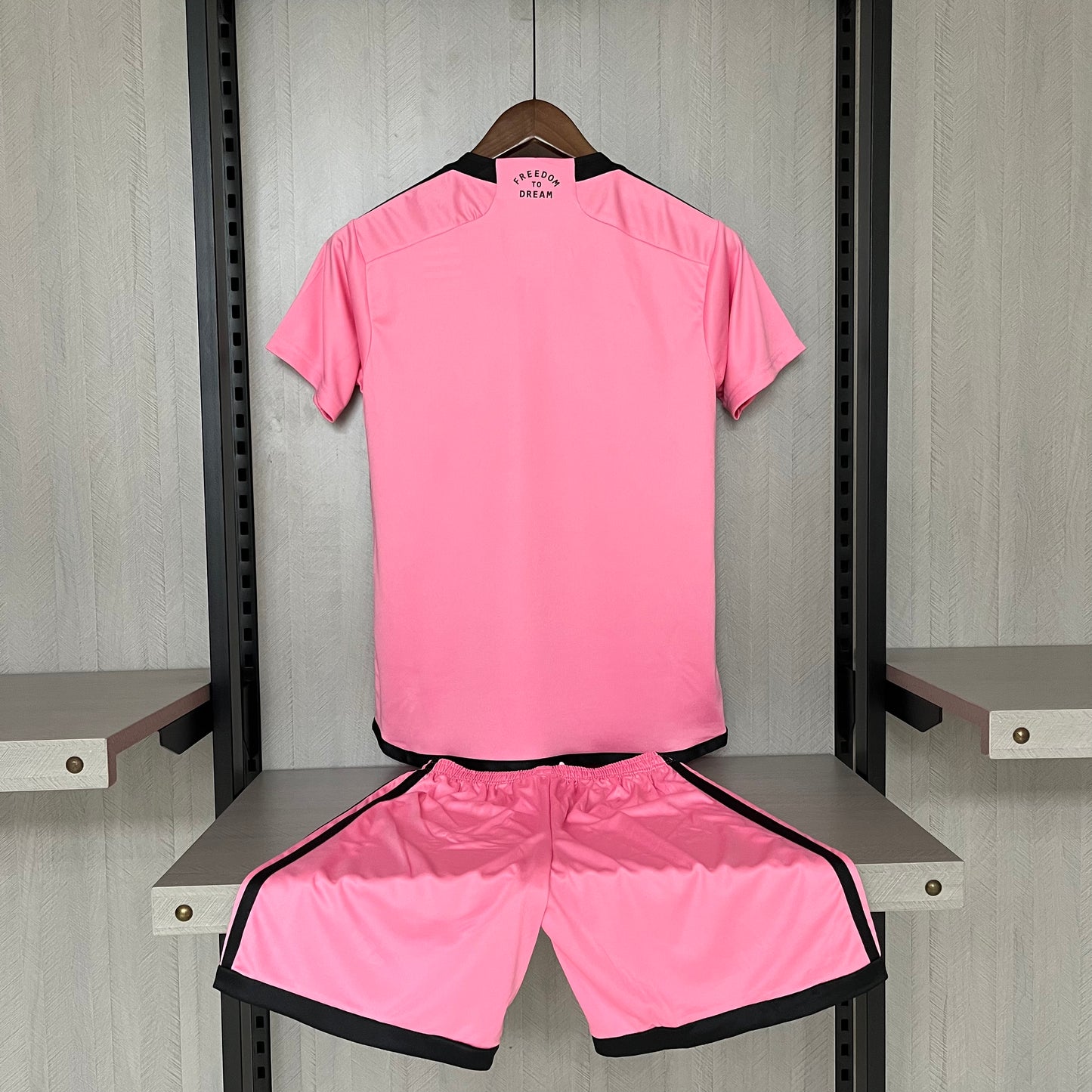 Kit Infantil Inter Miami Home 24/25 . - Rosa