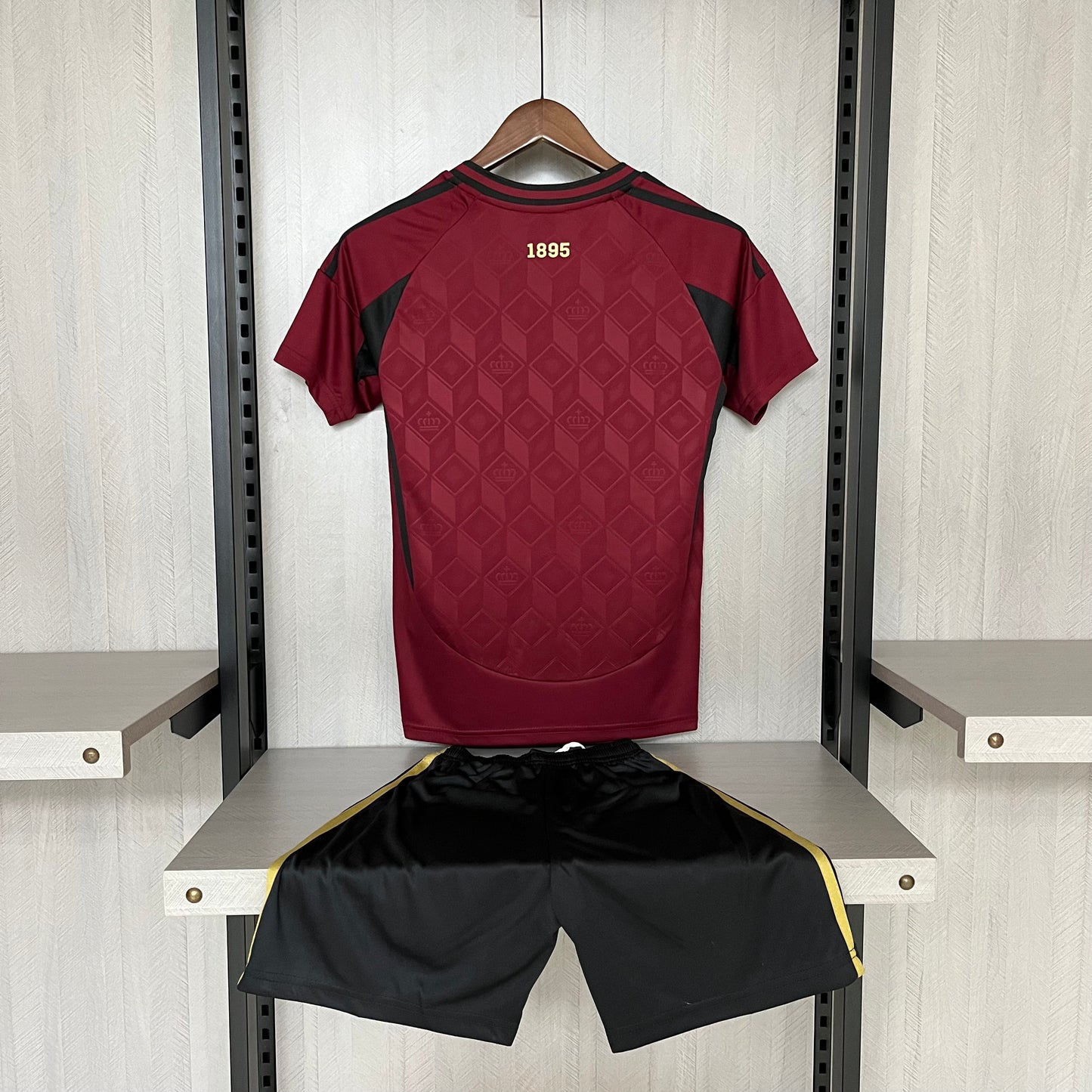 Kit Infantil Bélgica Home 24/25 -Vermelho Vinho