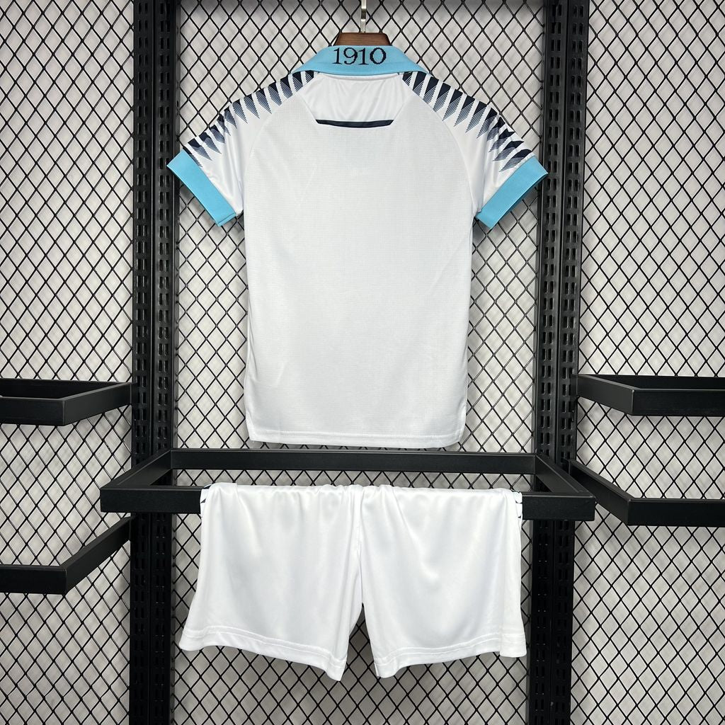 Kit Infantil Cádiz Away 24/25 . Macron - Branco e Azul