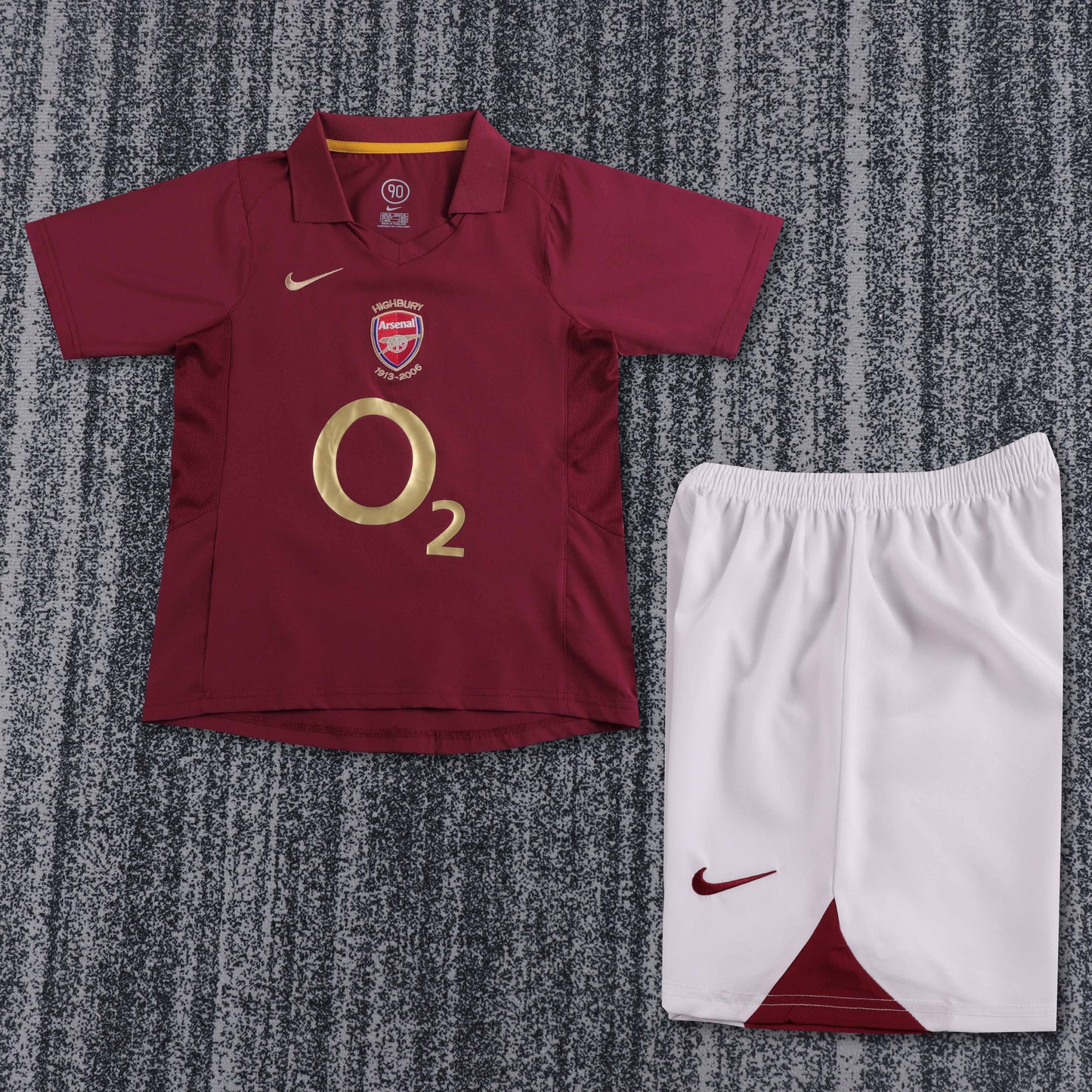 Kit Infantil Arsenal Away Retrô 03/04 - Vermelho Vinho